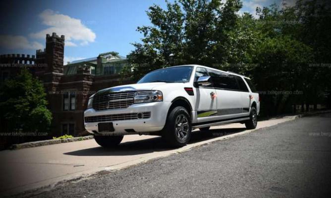 Rent Lincoln Navigator-White for rent in NJ and NY through Limo-Service-NY